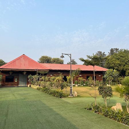 The Green Wood Palace I Farm House I Wedding I Party I 87Oo2O5865 Villa Gurgaon Ngoại thất bức ảnh