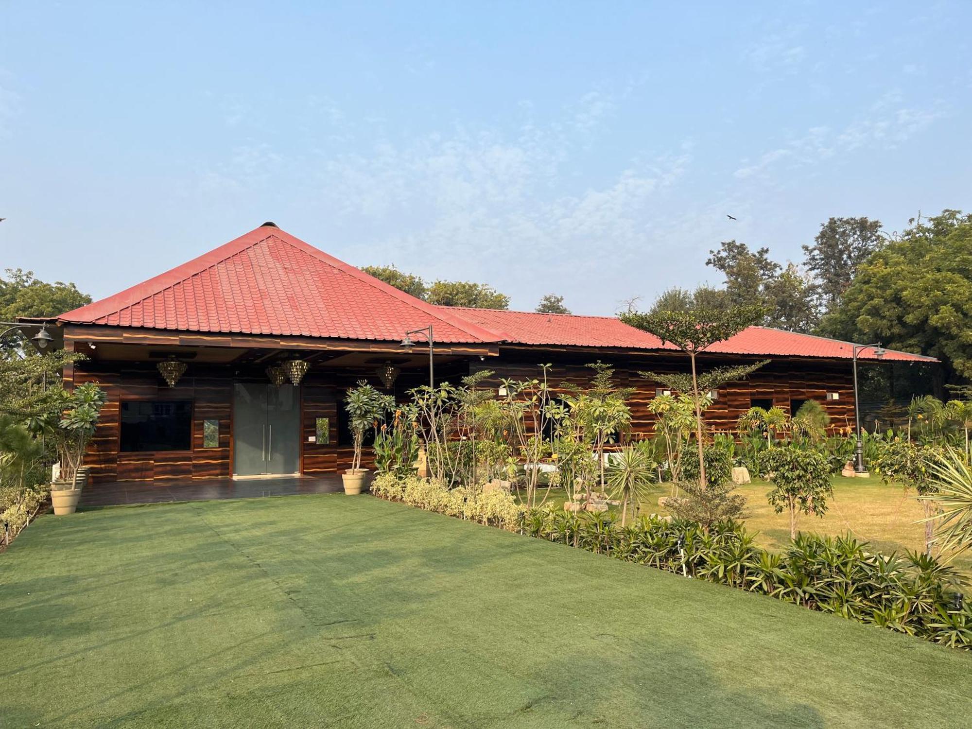 The Green Wood Palace I Farm House I Wedding I Party I 87Oo2O5865 Villa Gurgaon Ngoại thất bức ảnh