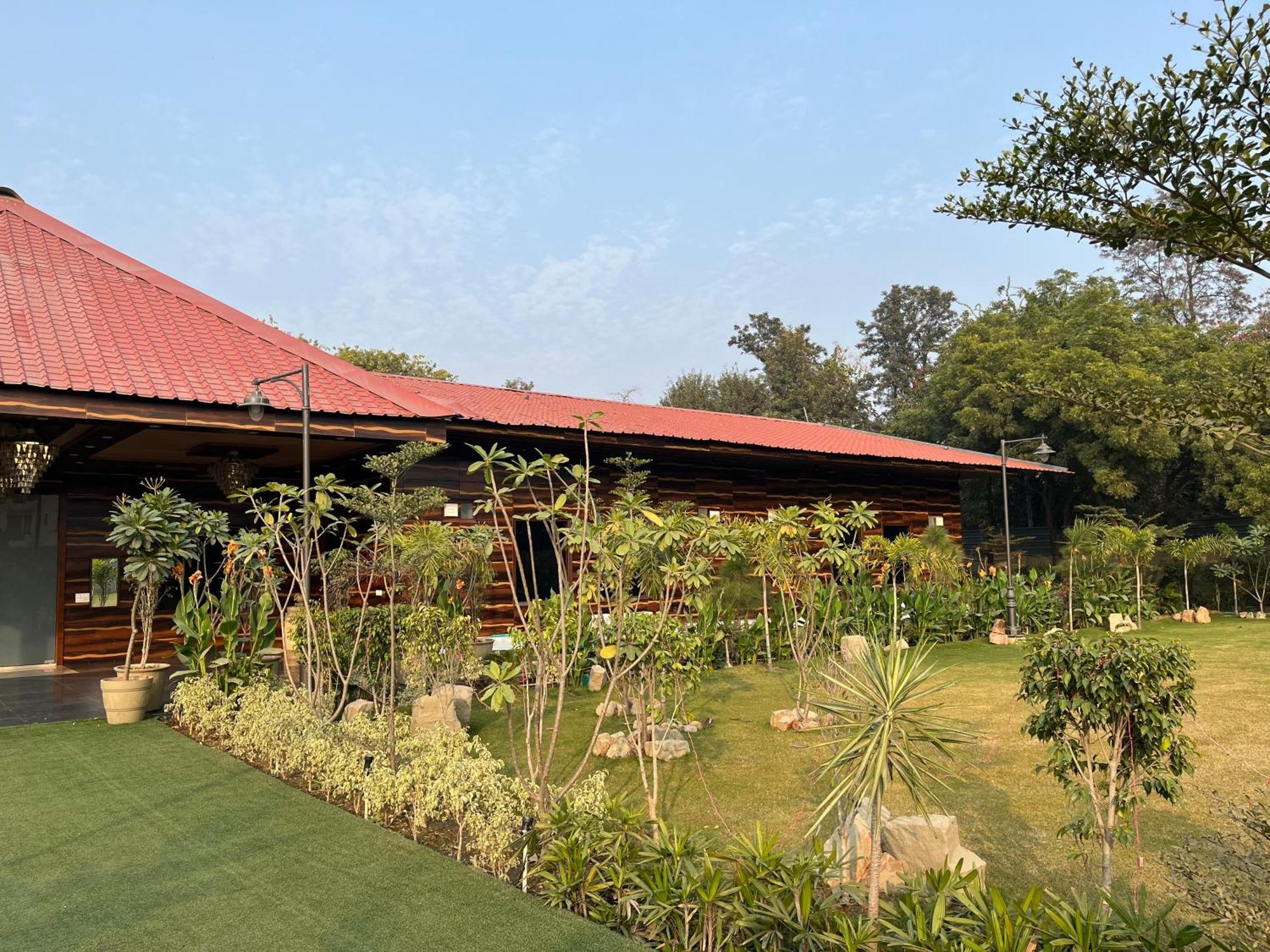 The Green Wood Palace I Farm House I Wedding I Party I 87Oo2O5865 Villa Gurgaon Ngoại thất bức ảnh